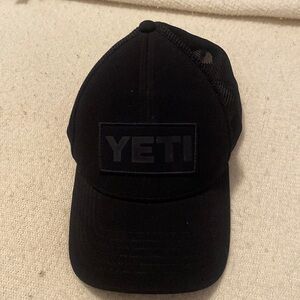 Yeti Coolers snapback trucker hat